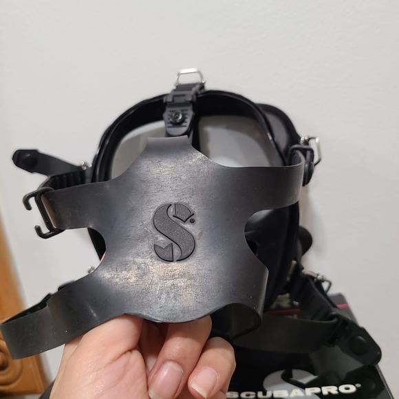 Scubapro full face mask black - Picture 5 of 10